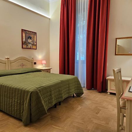 Resort Del Roster Florence Ngoại thất bức ảnh